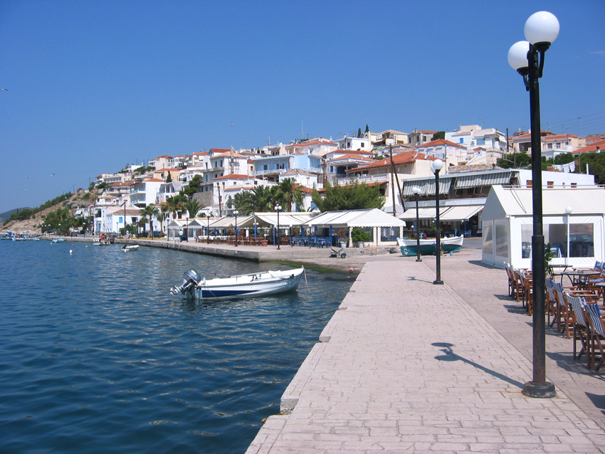 D.05 The south port, Mandrakia